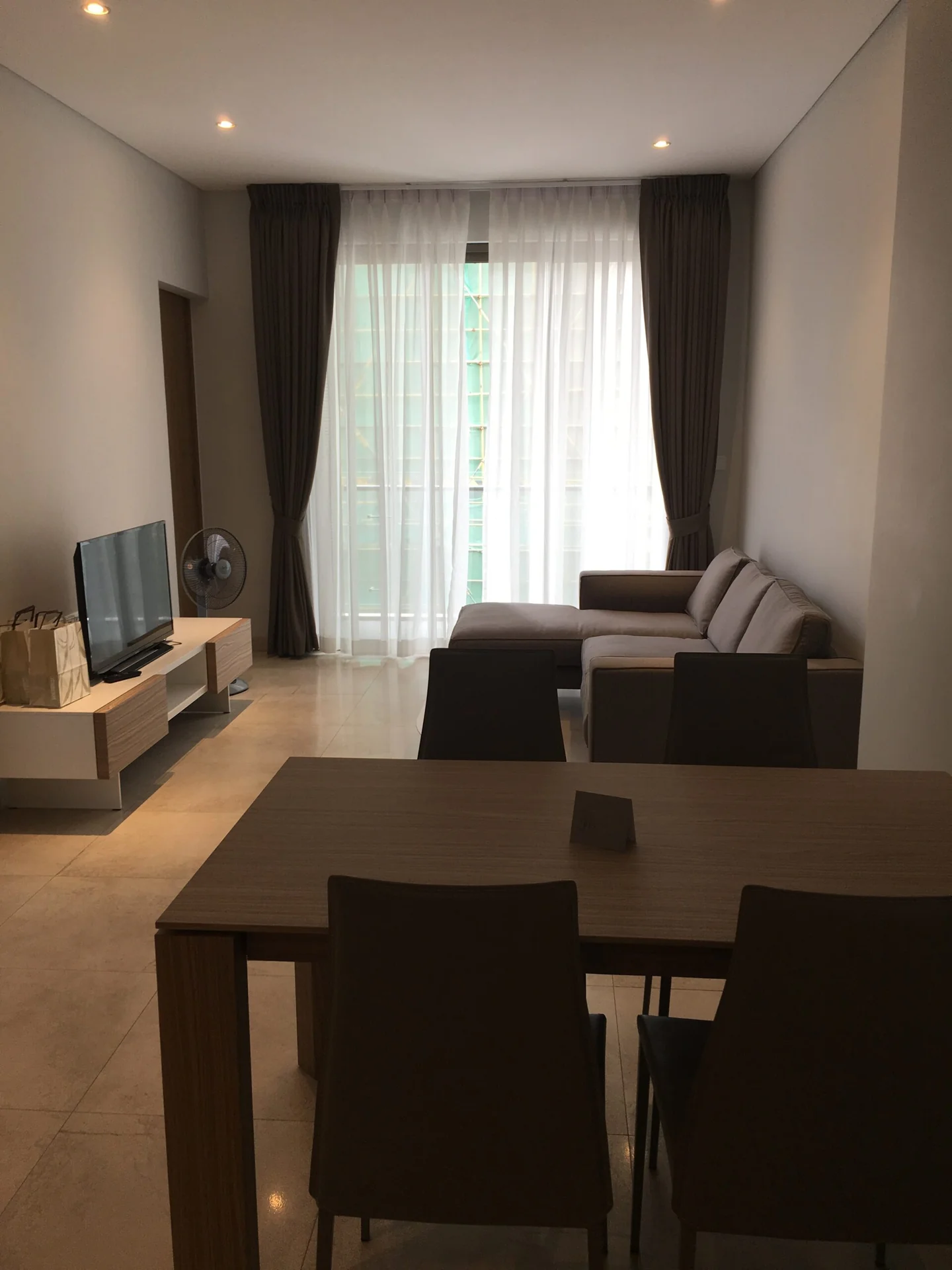 Embassy Residences ER304