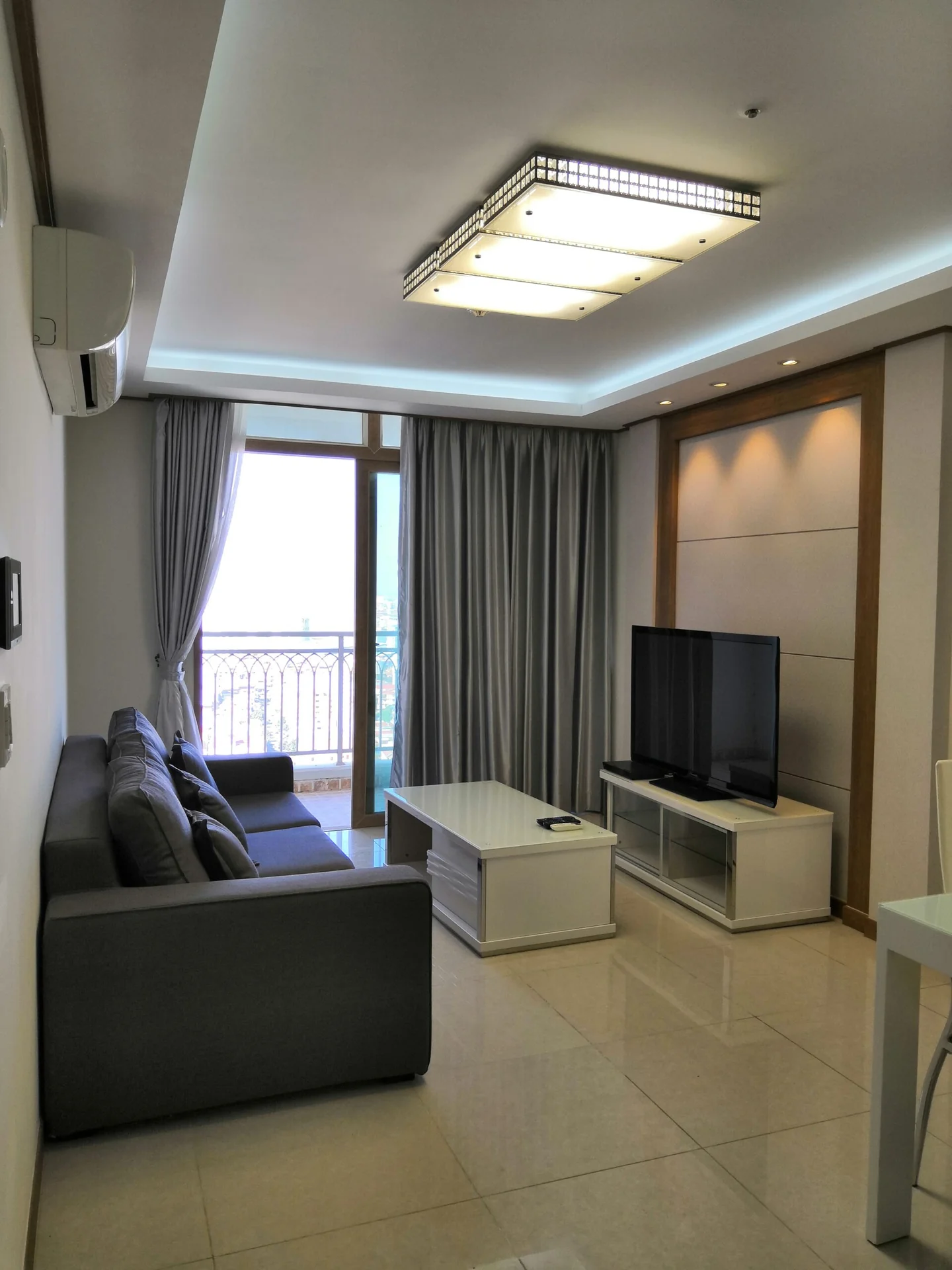 De Castle Royal 2714