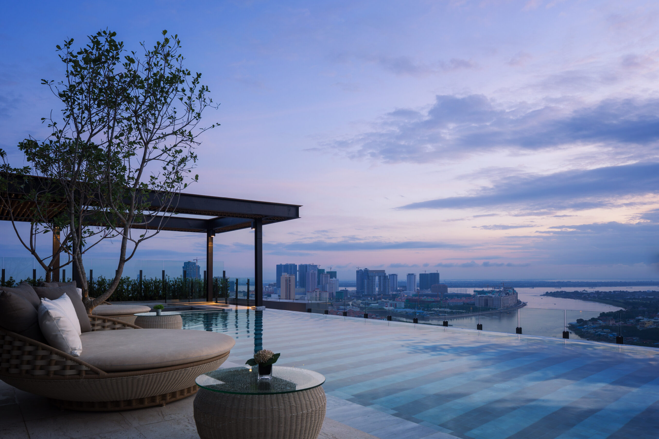 Shared swimming pool at Skylar by Meridian