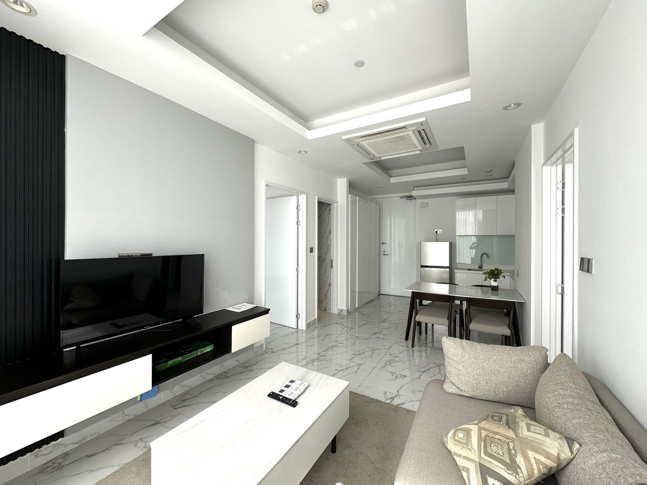 J-Tower 2 2BR residence